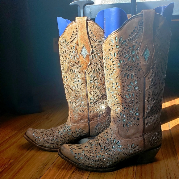 Corral Shoes - Corral Boots